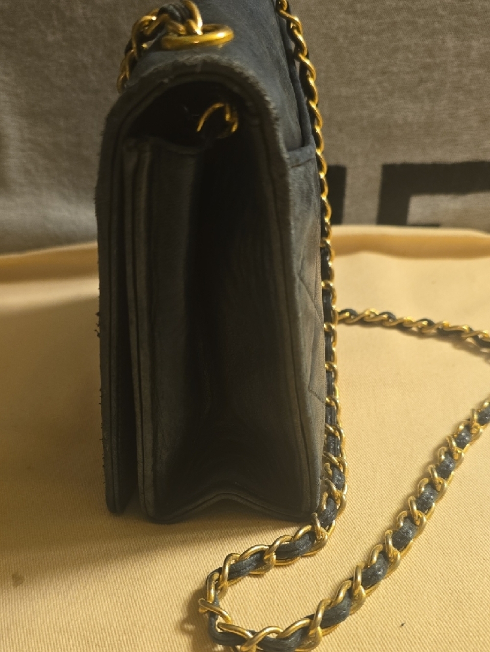 CHANEL Navy Blue Quilted Lambskin Shoulder Bag - Picture 4 of 15